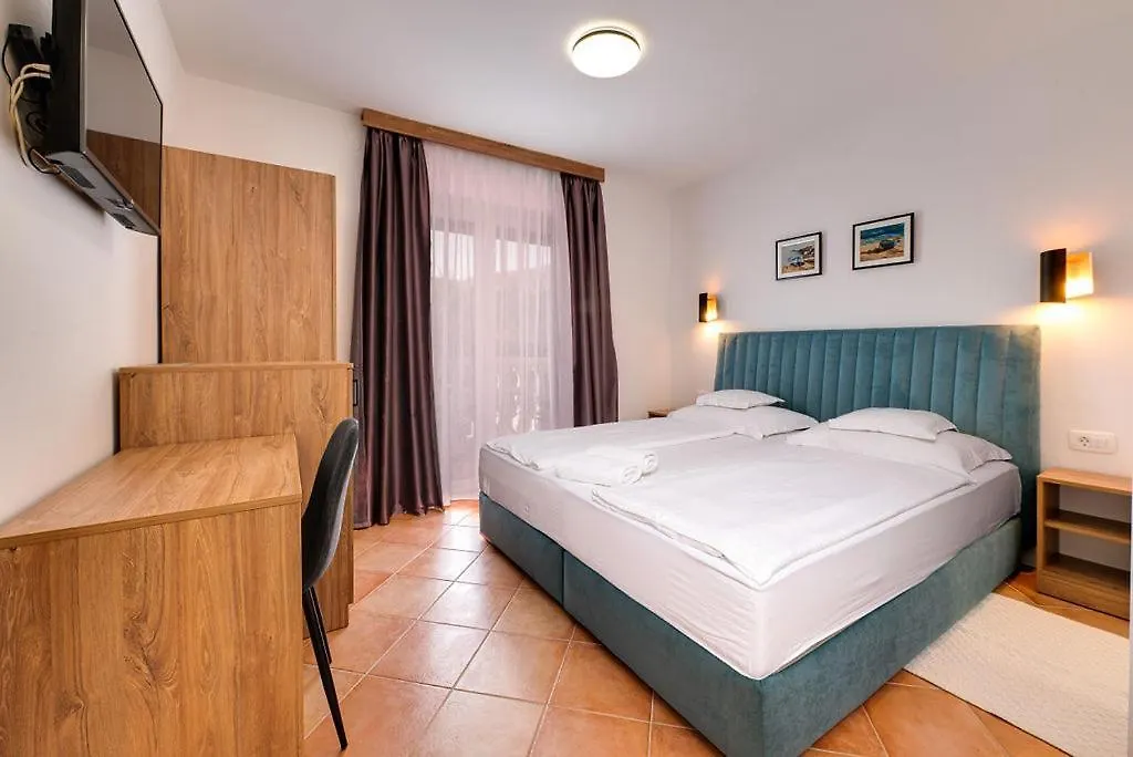 Bed & Breakfast Dosen Baska