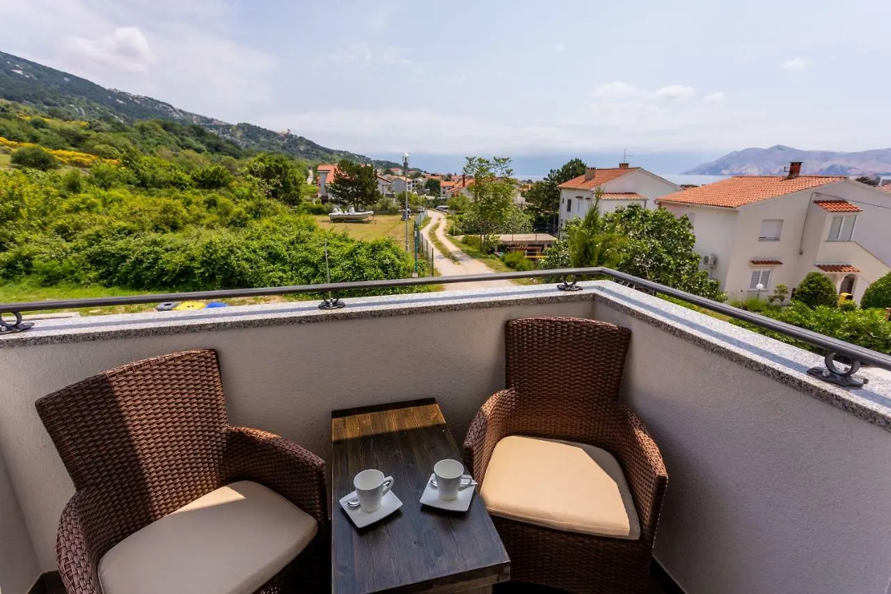Bed & Breakfast Dosen Baska